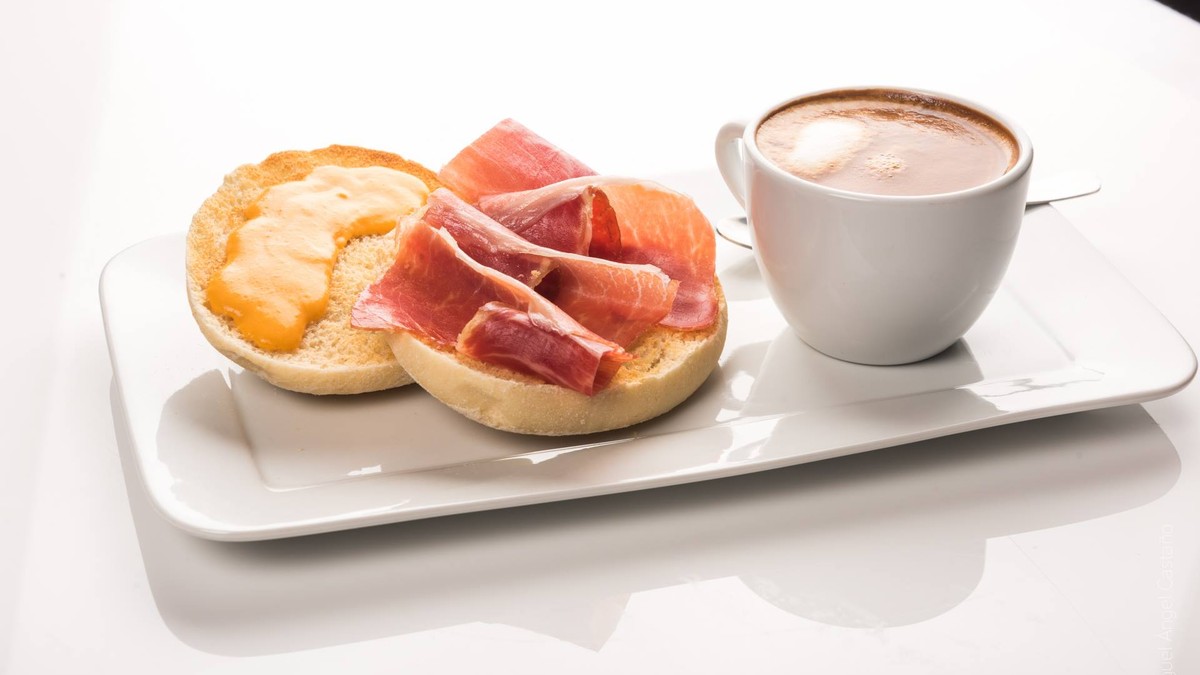 Dónde Desayunar en Ciudad Rodrigo: Guía Local